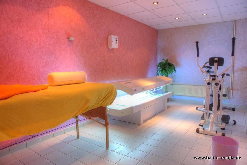 Hotel Nordwind Ломе Экстерьер фото